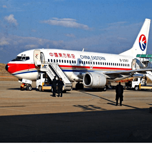 泸州云龙机场快递航空快运业稳步发展的原因是什么？